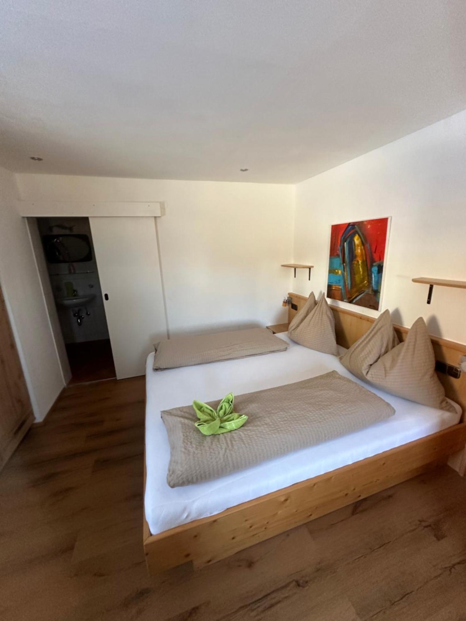 Fruehstueckspension Alpenrose Bed & Breakfast Iselsberg Exterior foto