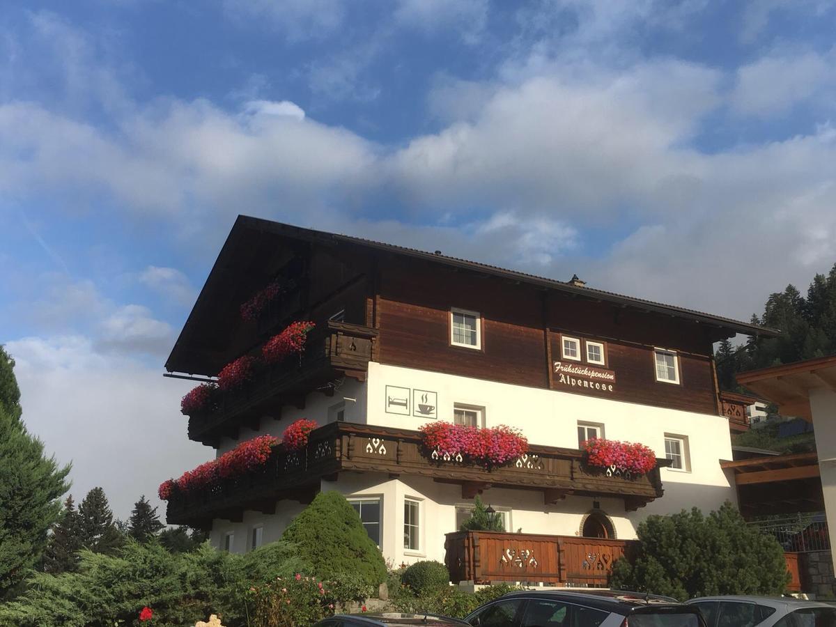 Fruehstueckspension Alpenrose Bed & Breakfast Iselsberg Exterior foto